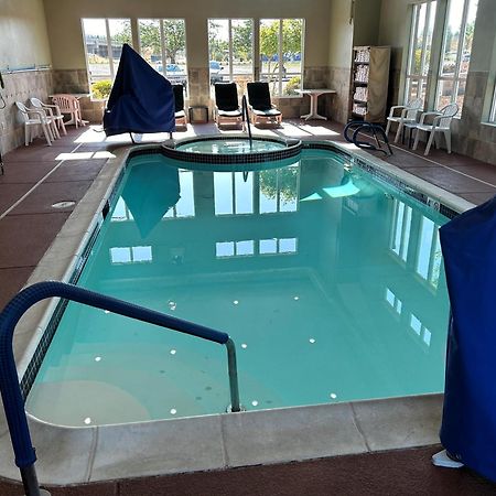 Comfort Inn & Suites Creswell Exteriér fotografie